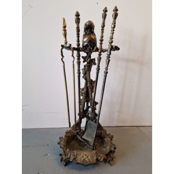 Kamīna piederumu komplekts