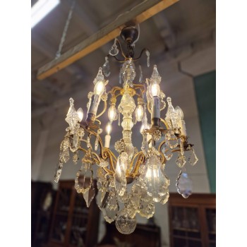 Luxurious chandelier