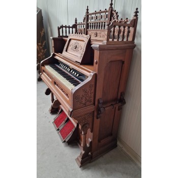 Antikvāras Emil Muller filharmonijs