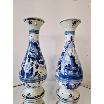 An elegant pair of vases An elegant pair of vases