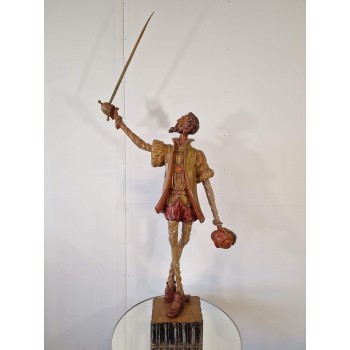 Koka statuete "Drosmīgais bruņinieks"