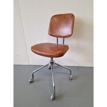 Vintāžas rakstāmgalda krēsls