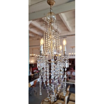 Ļoti skaista un izsmalcināta lustra ar kristāliem