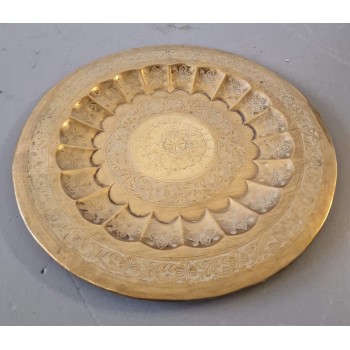 Decorative large brass plate Decorative large brass plate