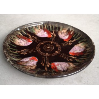 Ļoti skaists šķīvis