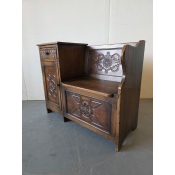 Hallway bench with cabinet