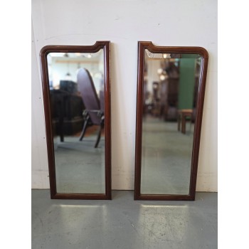 Pair of mirrors