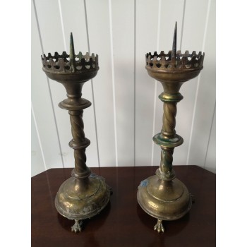 Antikvārs svečturu pāris