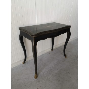 Napoleona III stila spēļu galds-konsole