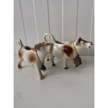 Porcelain alpine cows