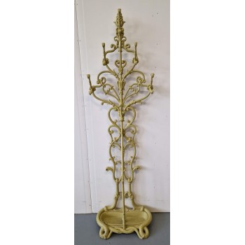 Antikvārs čuguna pakaramais Antikvārs čuguna pakaramais