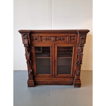 Renaissance style display case with beautiful carvings Renaissance style display case with beautiful carvings