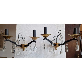 Skaists sienas lampu pāris