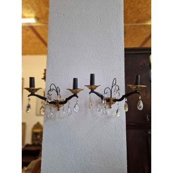 Skaists sienas lampu pāris