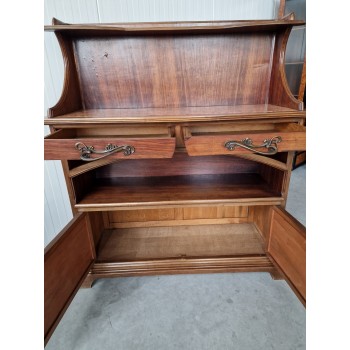 Ļoti skaists Art Nouveau skapis